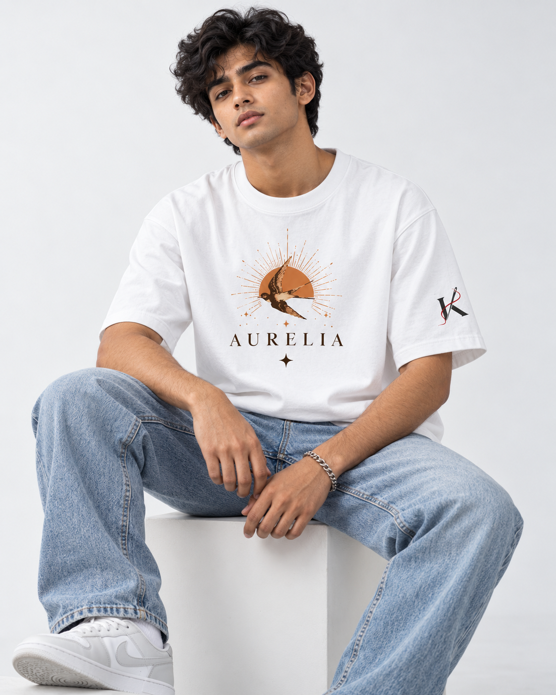 AURELIA Oversized Tee