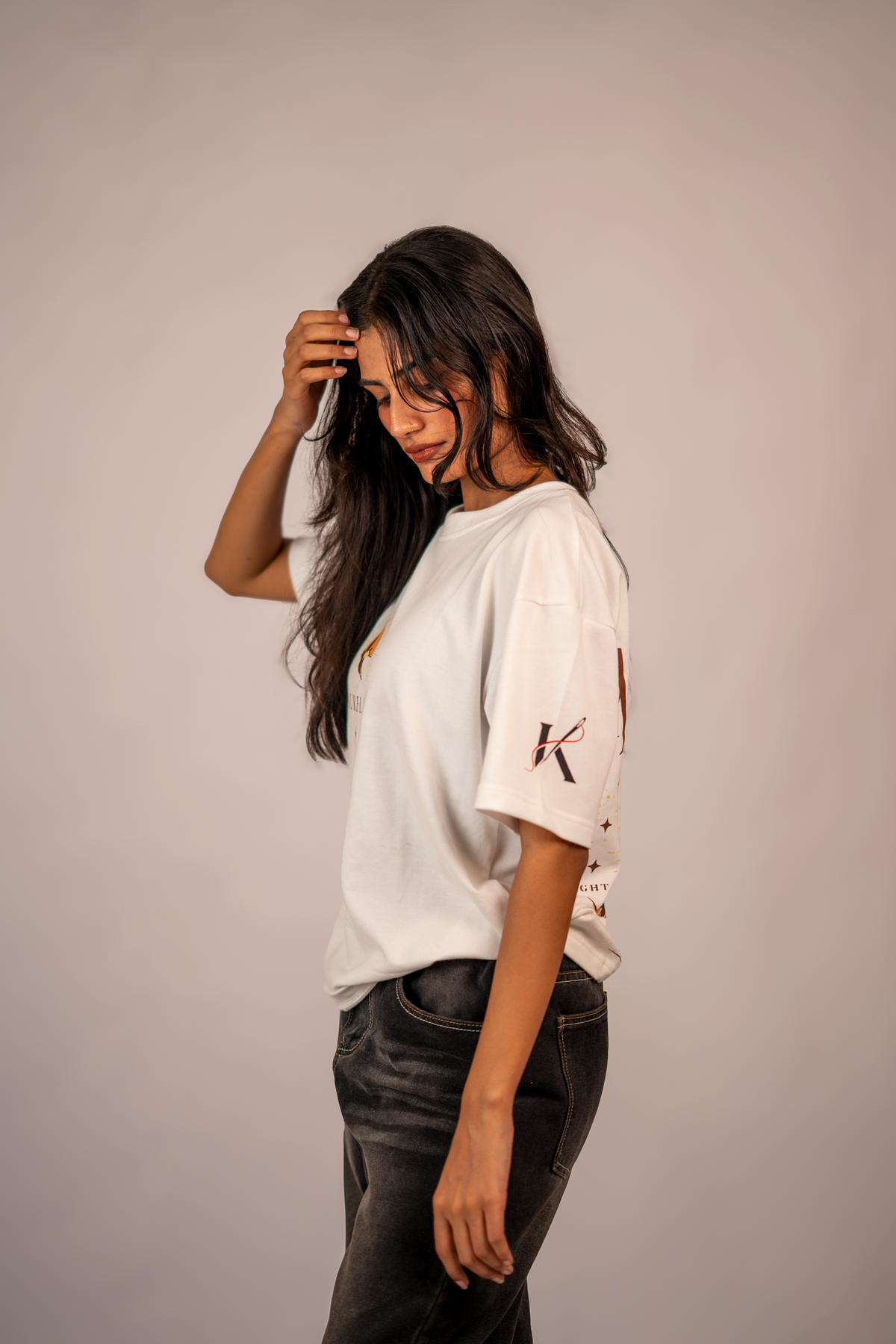AURELIA Oversized Tee