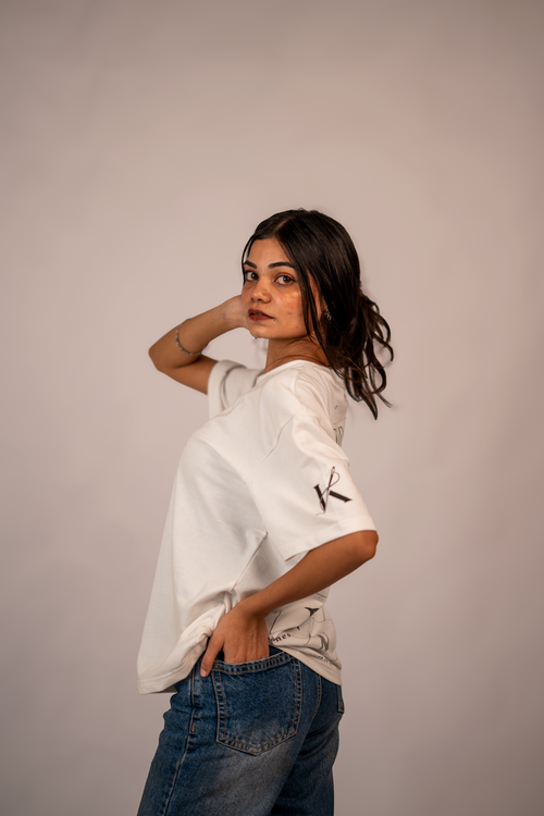 NOIR BLOOM Oversized Tee
